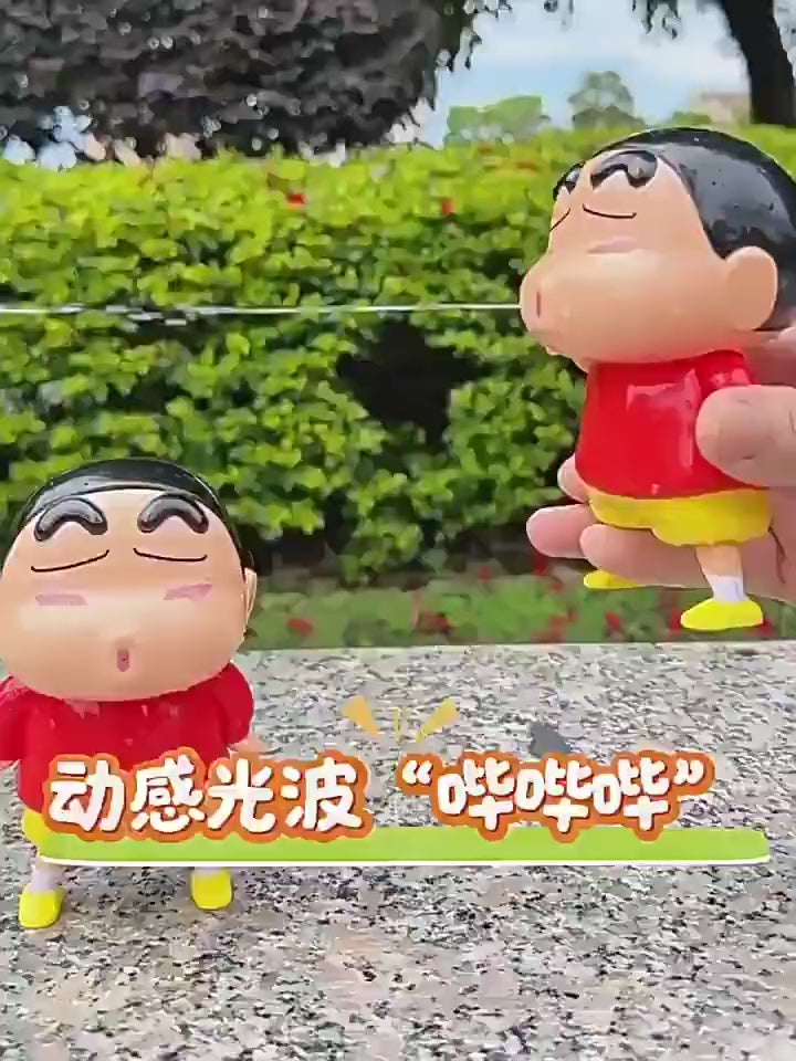 【魔卡丘】正版 蠟筆小新 水槍 玩具 整蠱 全身小新 夏日 療愈解壓 趣味擺件 新之助 送禮 商品影片