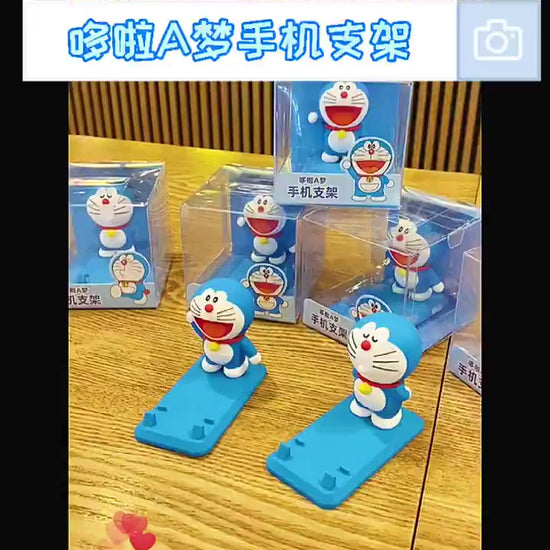 【超逗熊】正版現貨 哆啦A夢 手機支架 小叮噹 叮噹貓 桌面立架 平板支架 哆啦a夢 拍攝架 直播架 折疊支架 商品影片