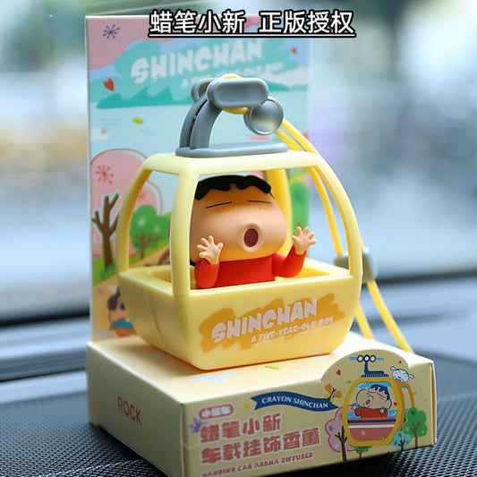 【洛克空間】現貨 蠟筆小新 遊覽車 掛飾 吊飾 掛件 汽車 轎車 香薰擺件 公仔 送禮 新之助 商品圖片 1
