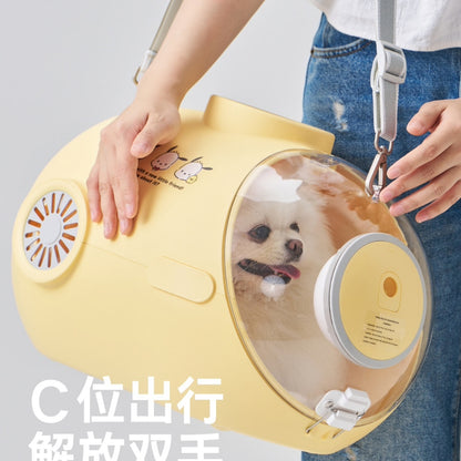 【覓嗷】正版現貨 三麗鷗 寵物箱子 寵物籠子 航空箱 自帶糧倉 小夜燈 透明天窗 外出 旅遊 自帶風扇 庫洛米 商品圖片 2