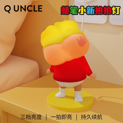 【Q UNCLE】正版現貨 蠟筆小新 褲頭小新 拍拍燈 牀頭燈 新之助 夜燈 療癒 禮物 聖誕 交換禮物 商品圖片 2