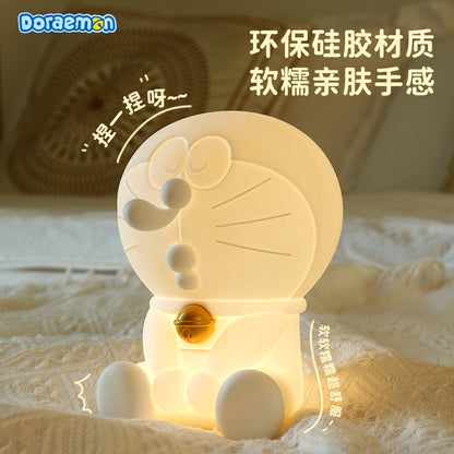 【洛克空間】現貨 哆啦A夢 小夜燈 拍拍燈 氛圍燈 牀頭燈 硅膠材質 送禮 不怕黑 療癒 夜燈 擺件 哆啦a夢 商品圖片 2
