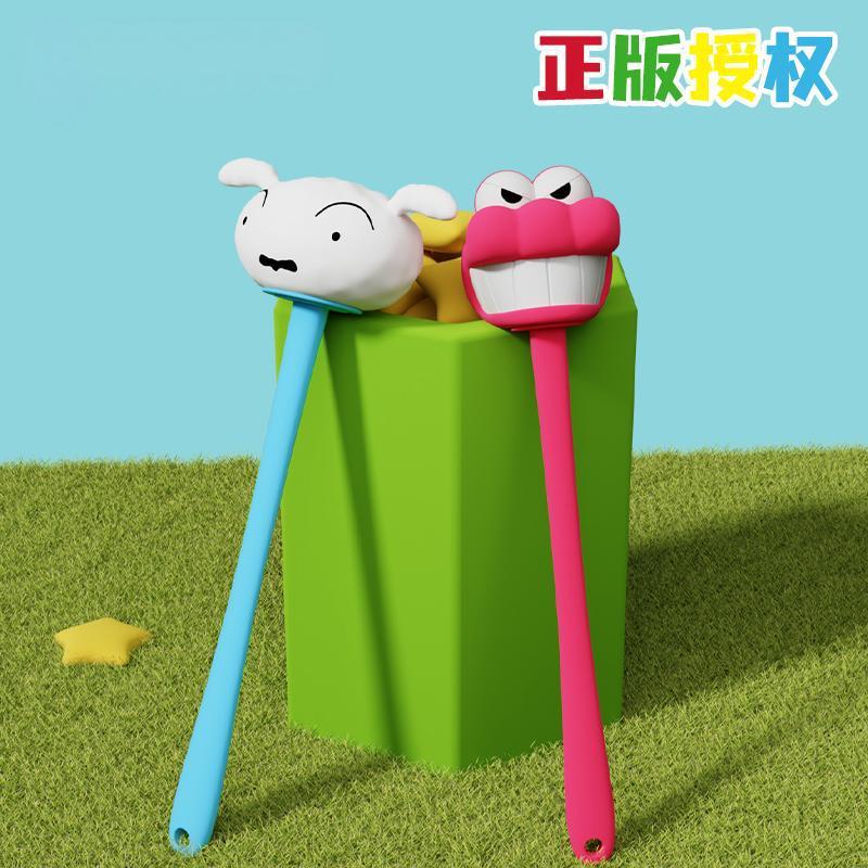 【Q UNCLE】正版現貨 蠟筆小新 背錘 按摩棒 敲背 捶背 減壓 硅膠材質 新之助 小白 左衛門 送禮 商品圖片 2