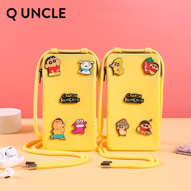 【Q UNCLE】正版現貨 蠟筆小新 觸屏手機包 DIY 收納包 掛件 硅膠包包 吊飾 飾品包 送禮 商品圖片 3