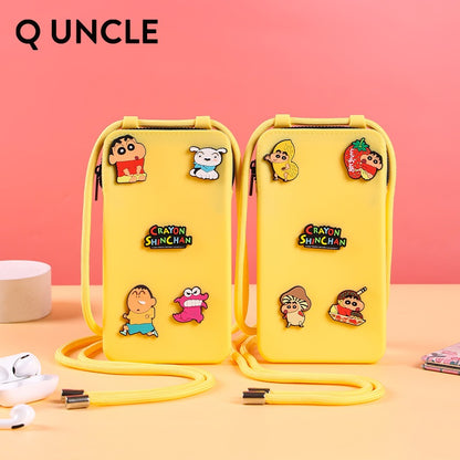 【Q UNCLE】正版現貨 蠟筆小新 觸屏手機包 DIY 收納包 掛件 硅膠包包 吊飾 飾品包 送禮 商品圖片 3