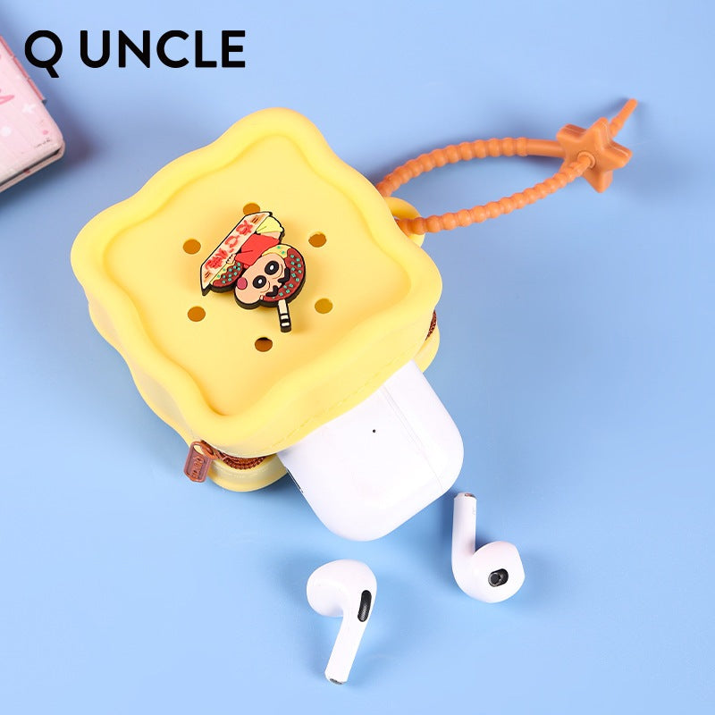 【Q UNCLE】正版現貨 蠟筆小新 方形迷你收納包 零錢包 掛件 硅膠包包 硬幣包 耳機包 吊飾 收納包 飾品包 商品圖片 3