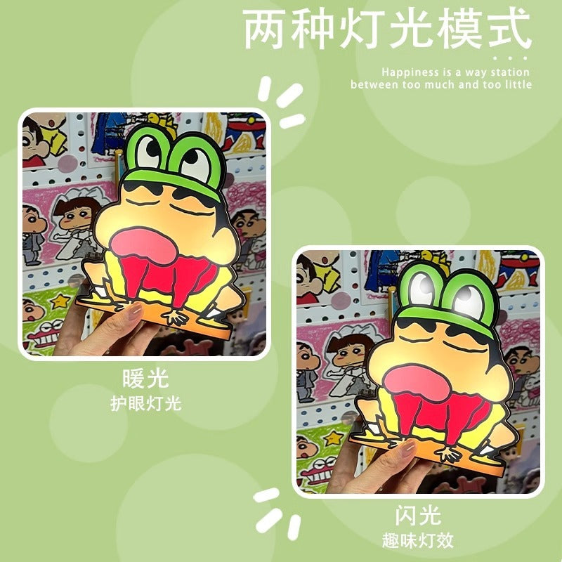 【現貨】正版 蠟筆小新 cos青蛙 小夜燈 牀頭燈 睡眠燈 節能不耗電 新之助 夜燈 療癒 禮物 商品圖片 4