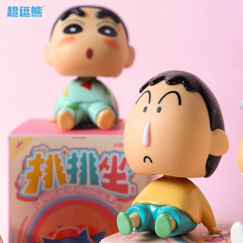 【超逗熊】正版 蠟筆小新 擺件盲盒 潮流車載手辦擺件 桌面卡通裝飾品 公仔玩偶擺件 送禮 商品圖片 4